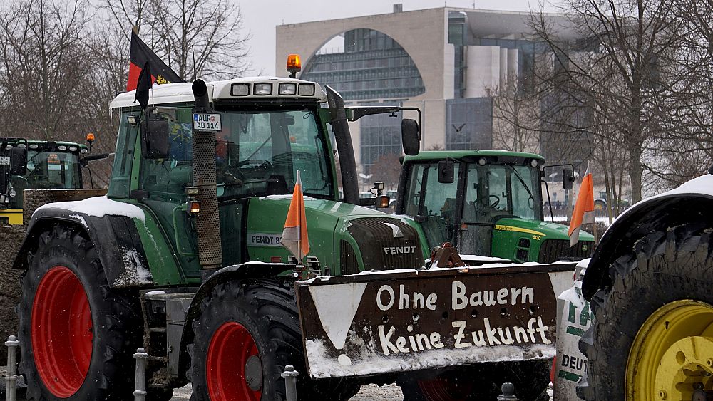 Berlin’deki muhalif çiftçi protestoları Uluslararası Yeşil Haftayı kutladı