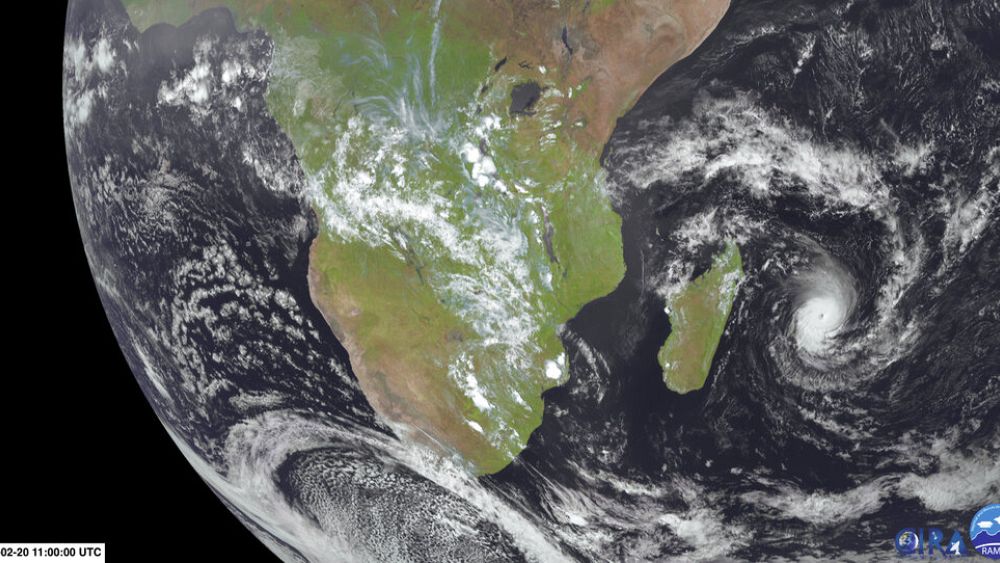 Cyclone Freddy, Madagaskar’daki yıkım ve ölümlerin ardından Mozambik’e gidiyor