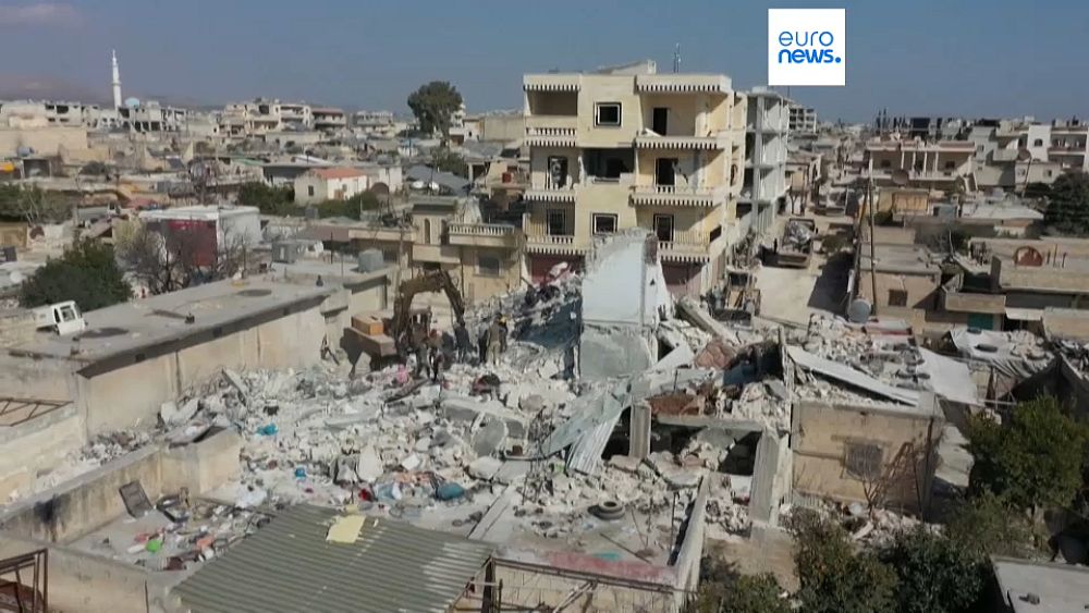 HWR: Depremin ‘ölümcül’ değerlendirmesi ardından isyancıların kontrolündeki Suriye’ye ‘yavaş insani müdahale’