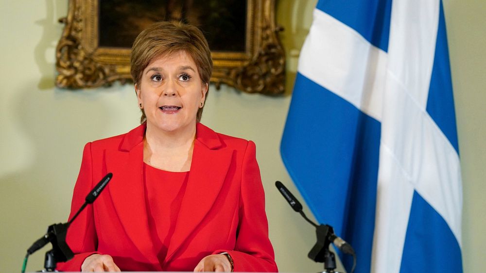 İZLEYİN: İskoçya Birinci Bakanı Nicola Sturgeon’un istifa konuşması