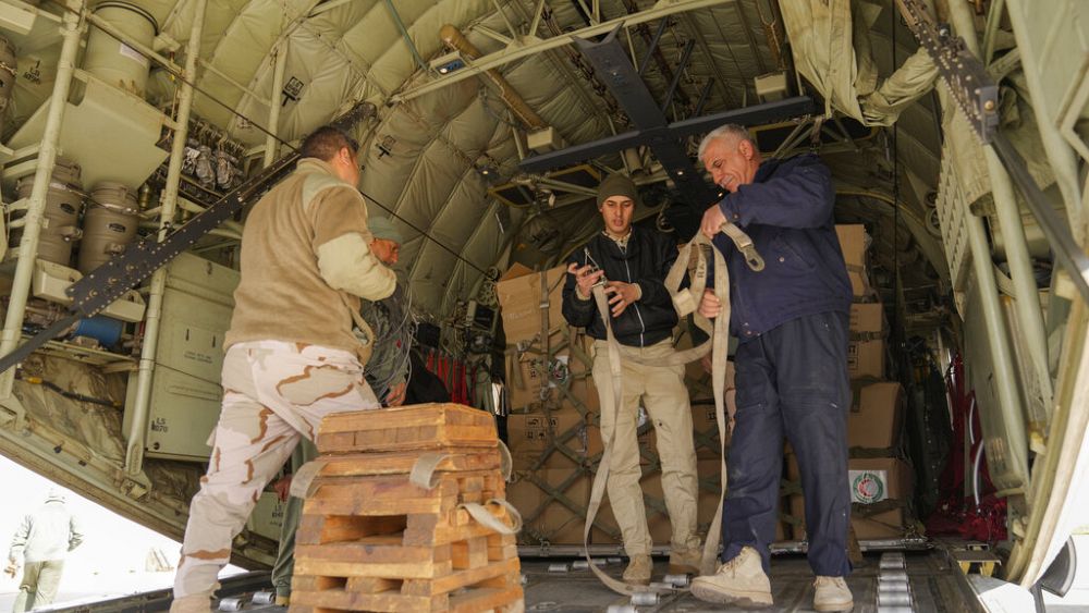 Suriye, depremzedelere yardım ulaştırılabilmesi için iki yeni geçiş noktası açacak