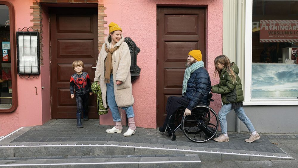 Tüm alanlara erişin: İzlanda’da bin tekerlekli sandalye rampası inşa eden adamla tanışın