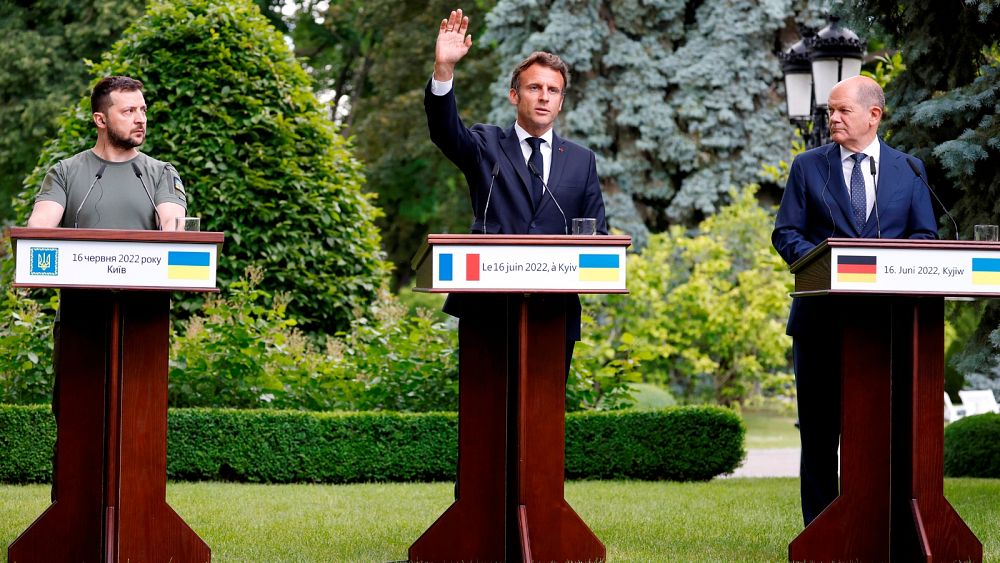 Zelenskyy, Cumhurbaşkanı Macron ve Şansölye Scholz ile birlikte gideceğimiz Paris’e gidiyor