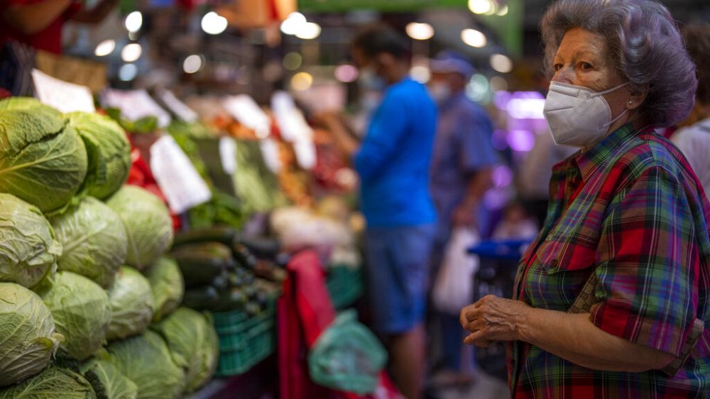 ‘Para biriktiremiyorum’: İspanya’nın süpermarket depolamasını rekor seviyeye ulaştı