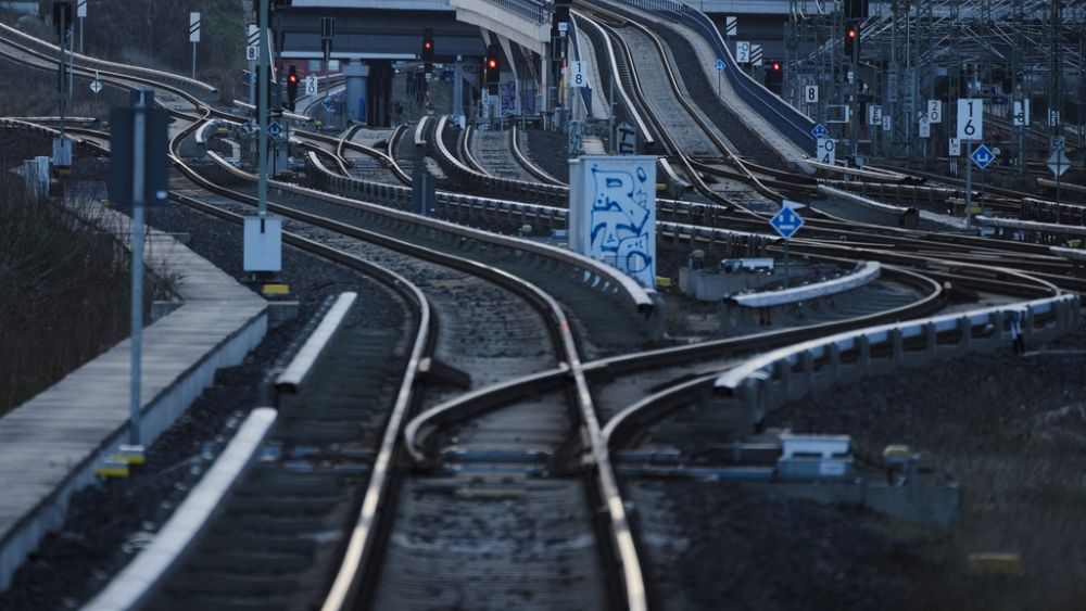 Hollanda’da meydana gelen tren kazasında en az bir kişi öldü, çok sayıda kişi yaralandı.