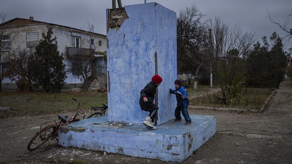 Ukrayna, savaş çevresinde Rusya’dan 31 çocuğu geri getirdiğini söyledi