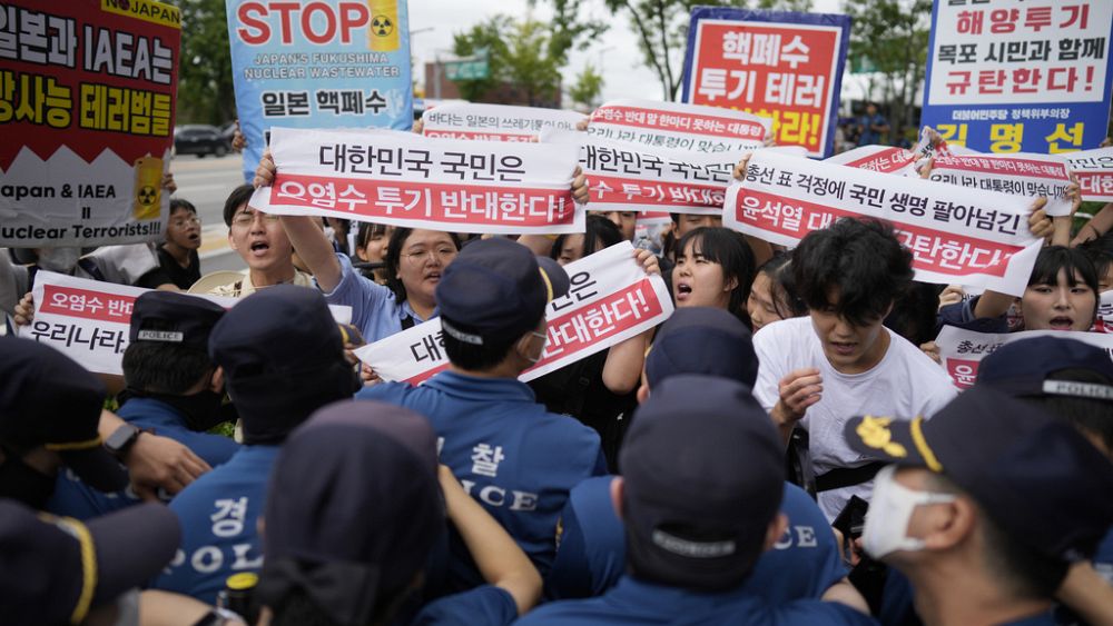 Fukushima nükleer santralinin arıtılmış atık suyu okyanusa salması nedeniyle Çin, Japonya’dan deniz tüketimini yasakladı