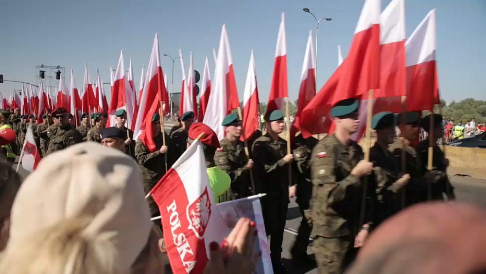 Polonya seçimlerinde sert konuşmalar oy kazanmak için yeterli olmayabilir