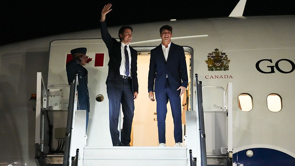 Trudeau uçak arızasının ardından Hindistan’da mahsur kaldı