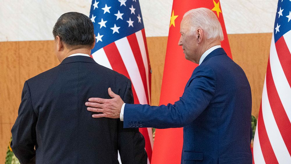 Biden ve Xi APEC ilerlemenin kayıtları arasında buluşmaya hazırlanırken protestocular San Fransisco’da toplandı