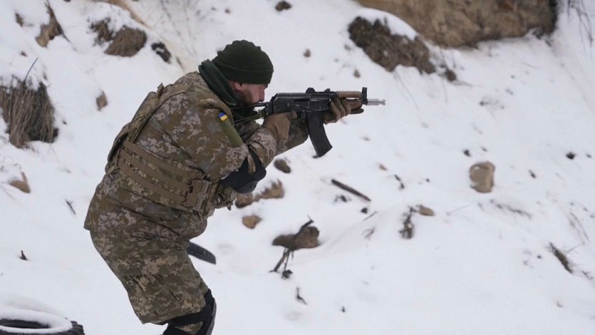 Ukrayna’nın ‘Sibirya Taburu’ Rus gönüllüleri kendi ülkeleriyle karşı karşıya getiriyor