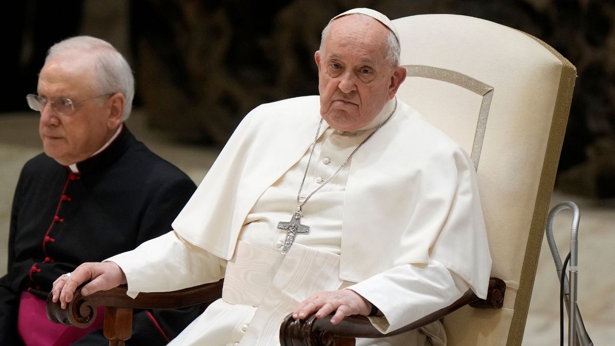 İspanyol piskopos, Papa Francis’in ‘yakında cennete gideceği’ yönündeki gelişmeler nedeniyle benleri azarladı