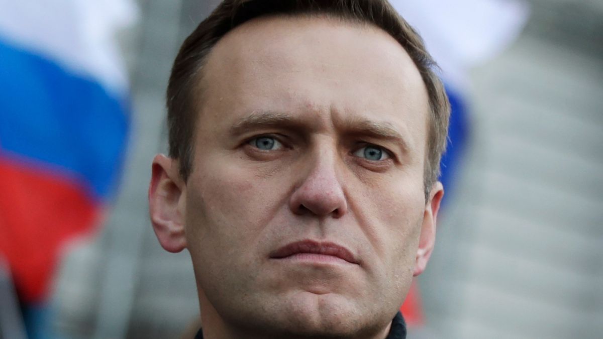 Kremlin’i eleştiren Navalny ‘küçük Arktik ceza hücresinde’ tutuldu