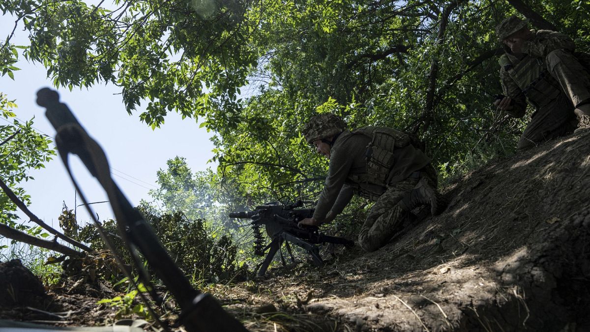 Ukrayna, sayıca fazla savunmacının 4 ay boyunca direndiği Avdiivka’dan çekiliyor