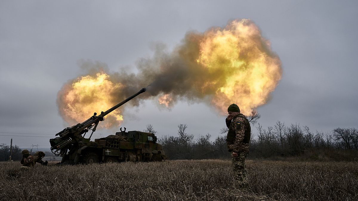 Ukrayna, şiddetli çatışmaların ortasında Adiivka birleşmelerini yeniden konumlandırıyor