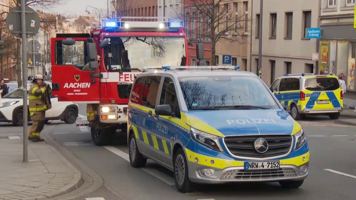 ‘Tehlikeli durum’: Almanya’da polis kadınının vuruşu
