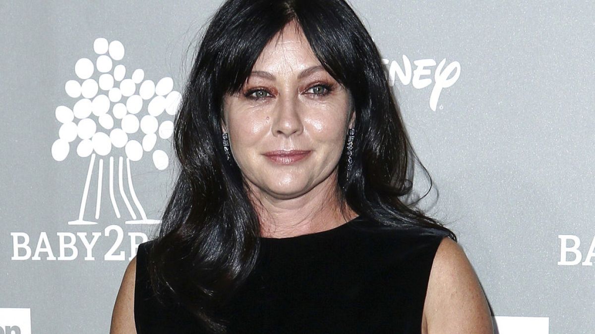 “Beverly Hills, 90210” oyuncusu Shannen Doherty meme kanserinden öldü