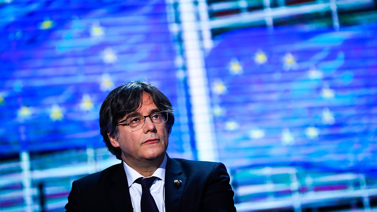 Carles Puigdemont, İspanya’dan kaçtıktan 7 yıl sonra Katalan başkanlığına aday olmayı planlıyor