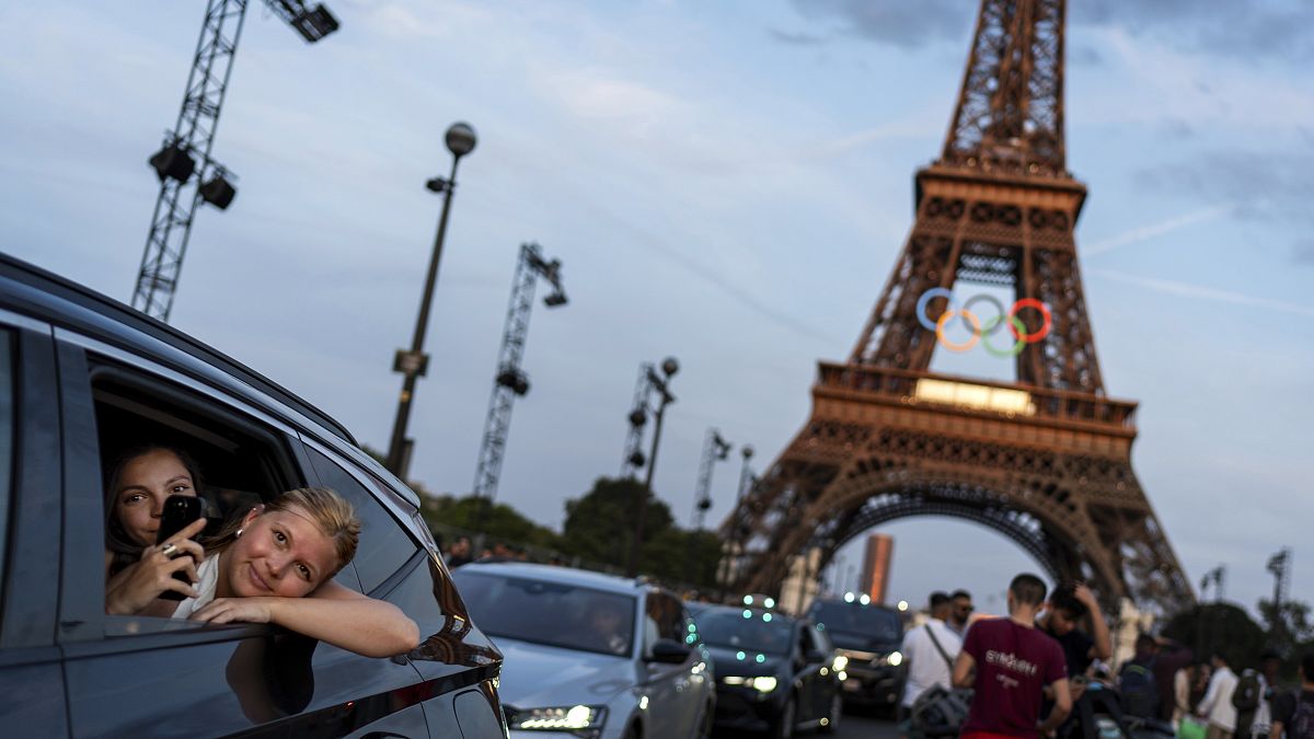 Paris 2024: Madalya tablo tahminleri, gerçekler, açılış programı ve kırılabilecek rekorlar