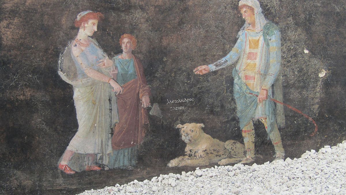 Pompeii’de Truva Savaşı’nı anlatan fresklerin içerdiği ziyafet salonu keşfedildi