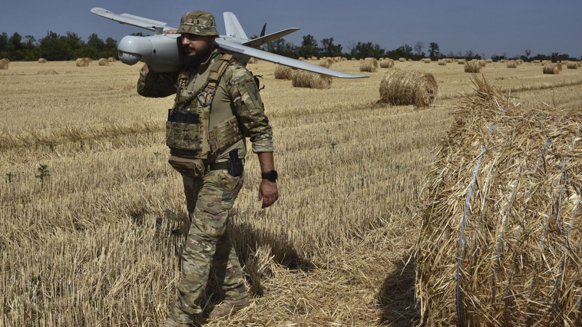 Rusya’nın Herson bölgesini harap eden bombardımanında 3’ü çocuk 11 kişi yaralandı