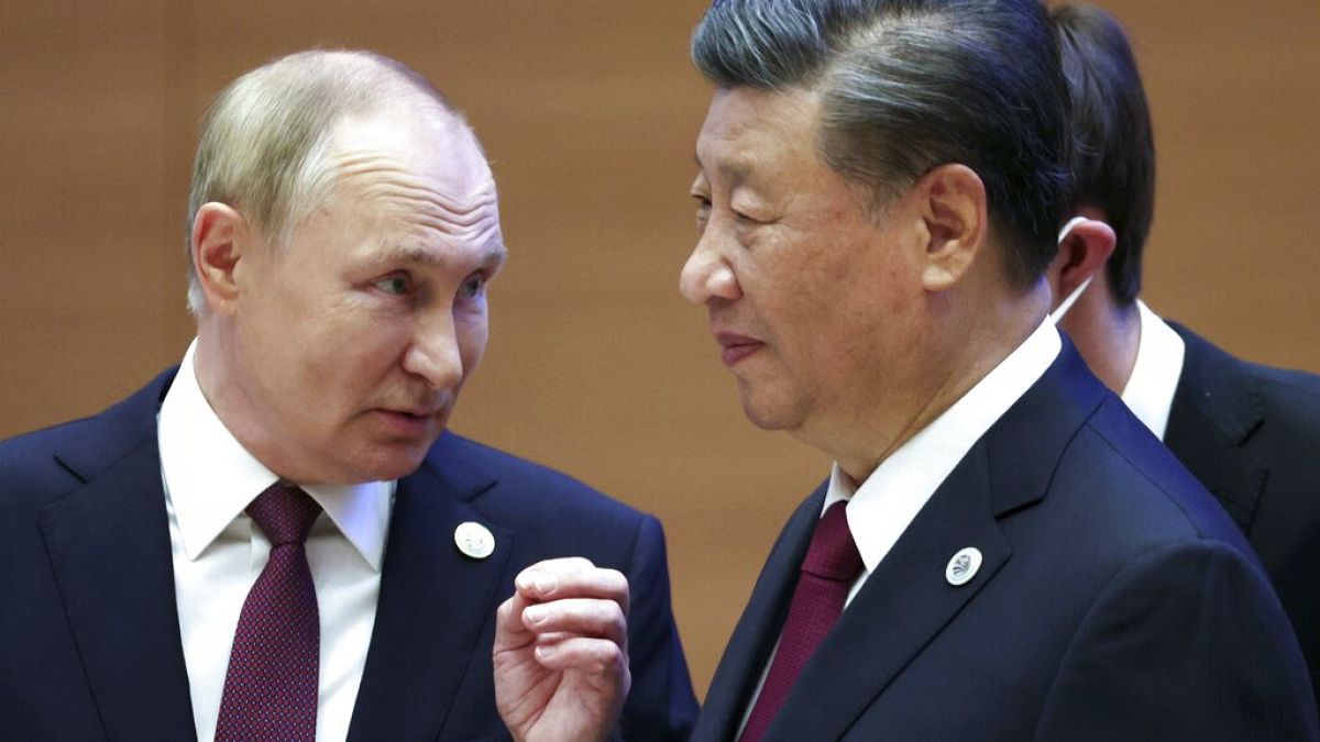 ‘Sınırsız’ ortaklık devam ediyor: Putin, Xi’nin daveti üzerine Pekin’i ziyaret edecek