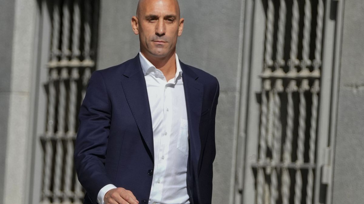 Son dakika haberi. Luis Rubiales, Madrid uçuşunda UCO tarafından ele geçirildi