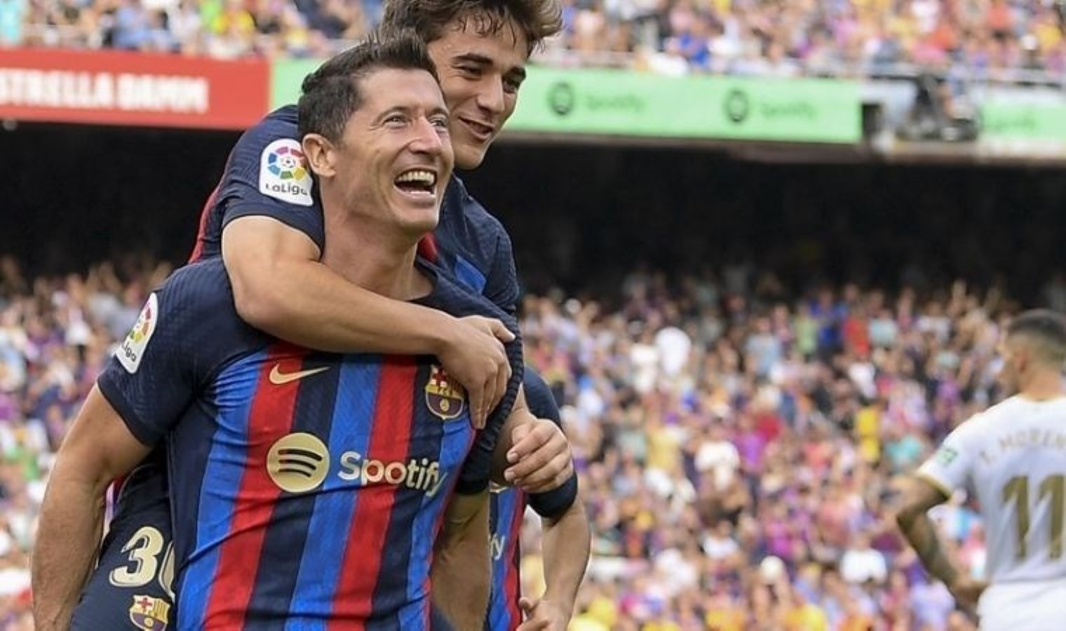 Barcelona’da Lewandowski kararı!