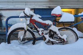 ABD8217yi-Vuran-Kis-Firtinasi-Yuz-Binden-Fazla-Hane-Elektriksiz-Kaldi-featured